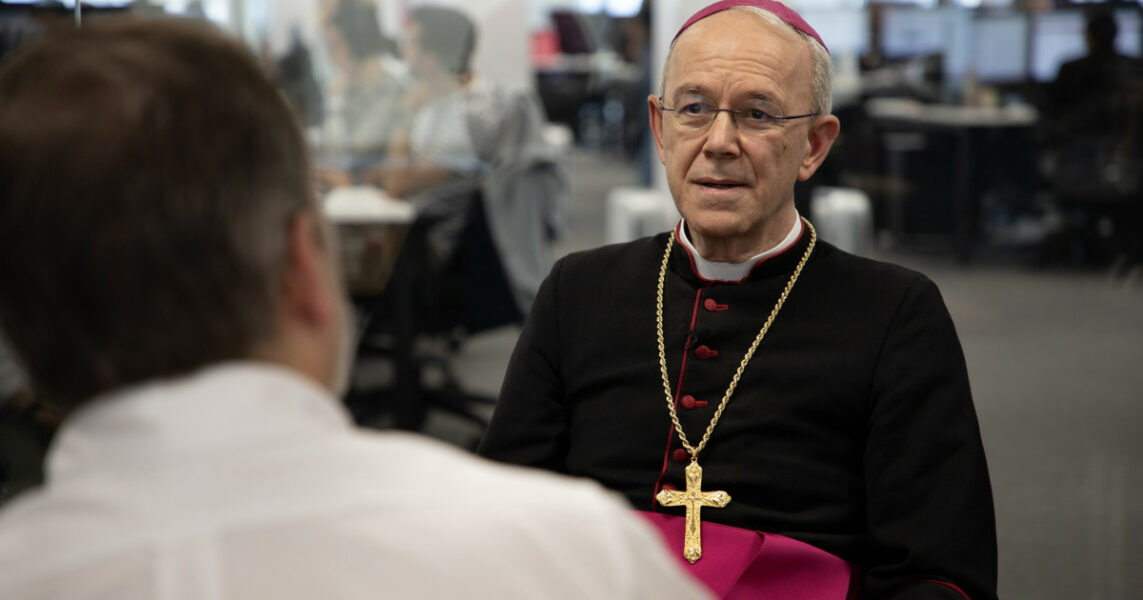 Mons. Schneider advierte sobre el avance del relativismo y el sincretismo en la Iglesia actual