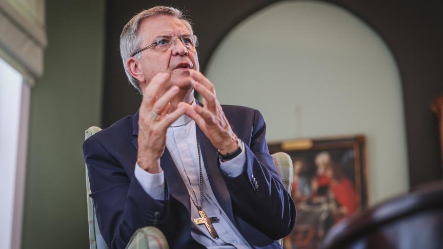 Ordenar hombres casados para 2028: Un obispo belga desafía a Roma