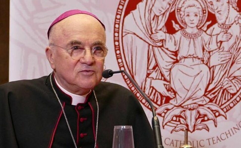 Viganò exposes Vatican letters about his canceled audience with Leo XIV and questions his excommunication
