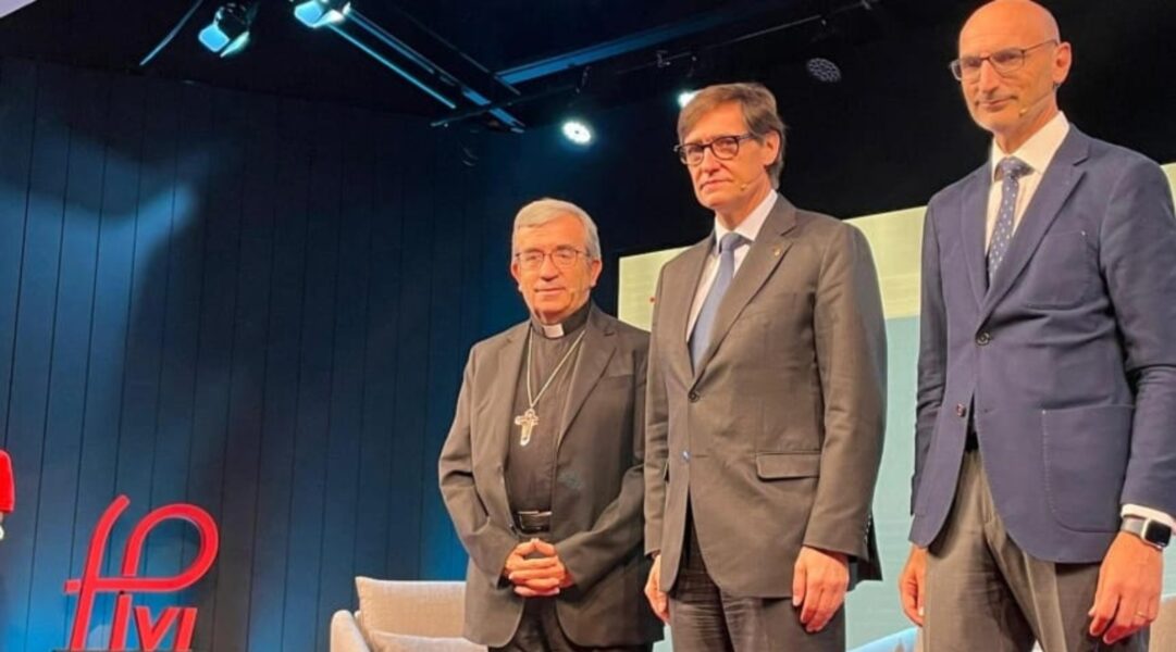 La Fundación Pablo VI señala a los padres de Noelia por la relación con su hija y a Abascal por culpar al Estado