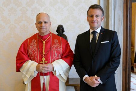 Primer encuentro entre Macron y León XIV en el Vaticano