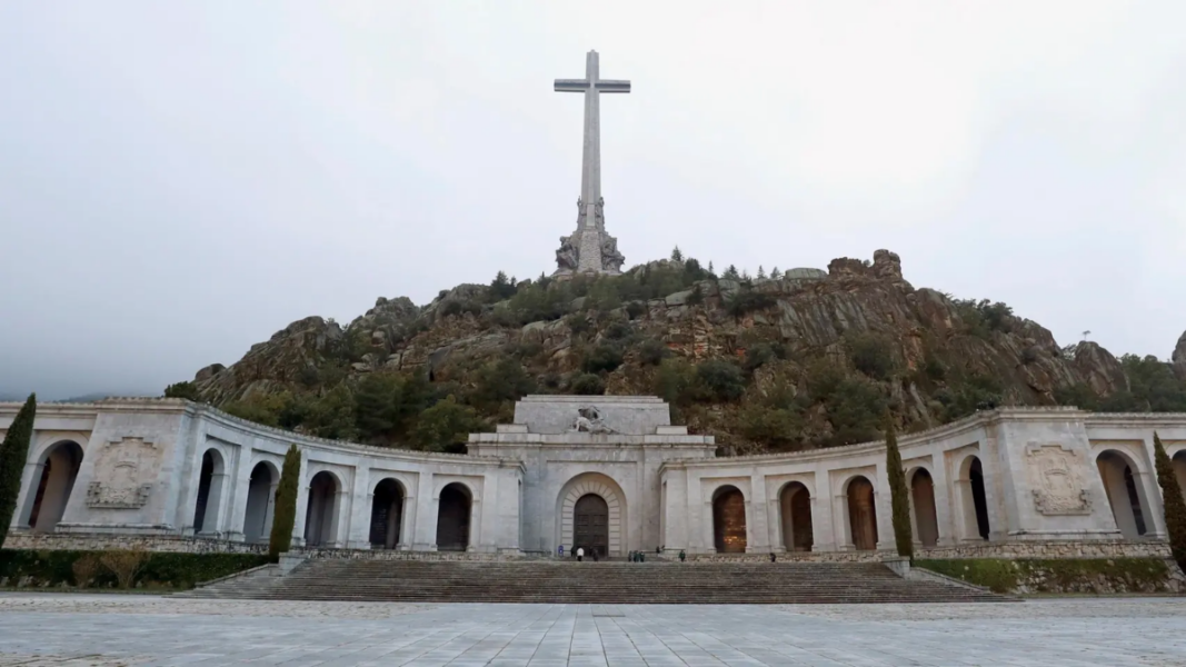 Antonio torres, el hombre que maneja en la sombra la estrategia (fallida) de los monjes del Valle