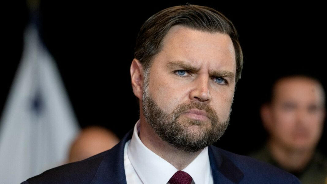 JD Vance publica un libro sobre su conversión al catolicismo: «Volví a la fe por la gracia de Dios»