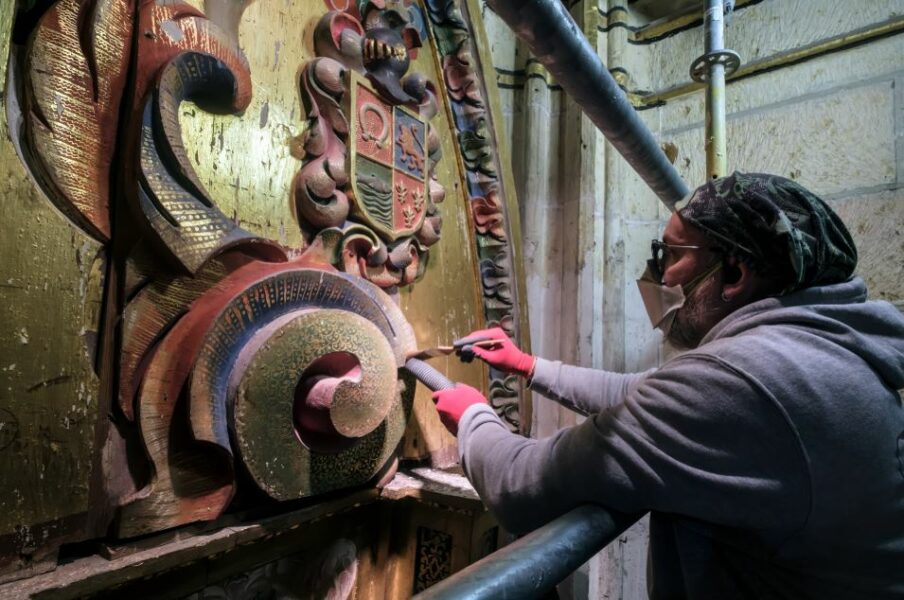 Redescubren en Segovia una portada histórica, legado de Isabel la Católica