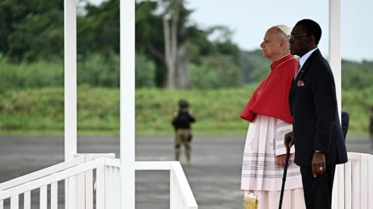 León XIV denuncia en Guinea Ecuatorial la injusticia del poder y llama a servir al bien común