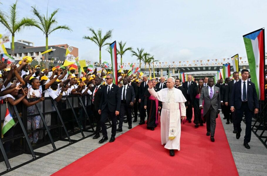 León XIV en Guinea Ecuatorial: una advertencia entre lo pastoral y lo político