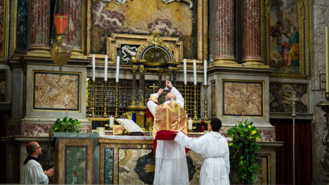 «Mediator Dei»: lanzan una súplica al Papa León XIV para frenar sanciones contra la FSSPX