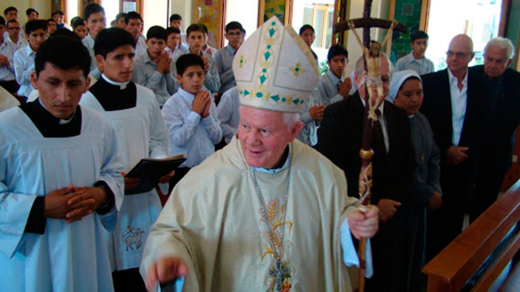 El Secretario General de la Conferencia Episcopal de Perú, denunciado por abusos sexuales a un menor y a un diácono