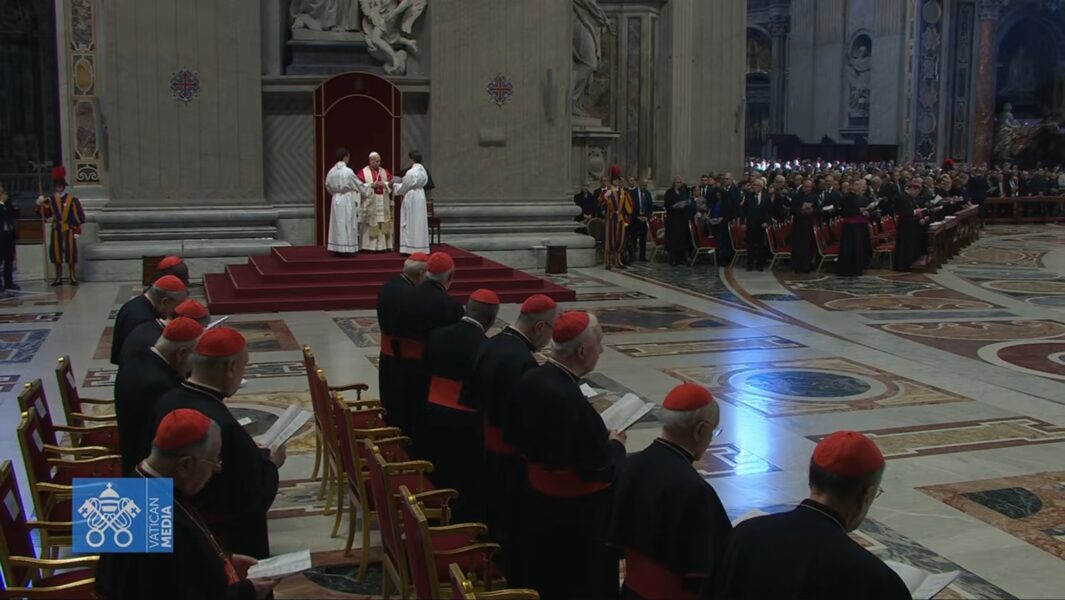 León XIV clama por la paz en San Pedro y pide a los líderes mundiales abandonar el rearme
