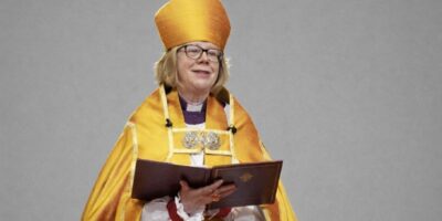 Quién es Sarah Mullally, la «obispa» recibida con honores en Roma