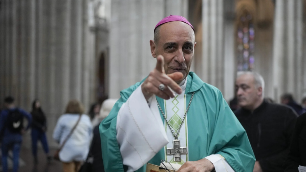 «Un acto cismático»: Tucho elige el día de Fátima para confirmar la posición de Roma frente a las consagraciones de la FSSPX