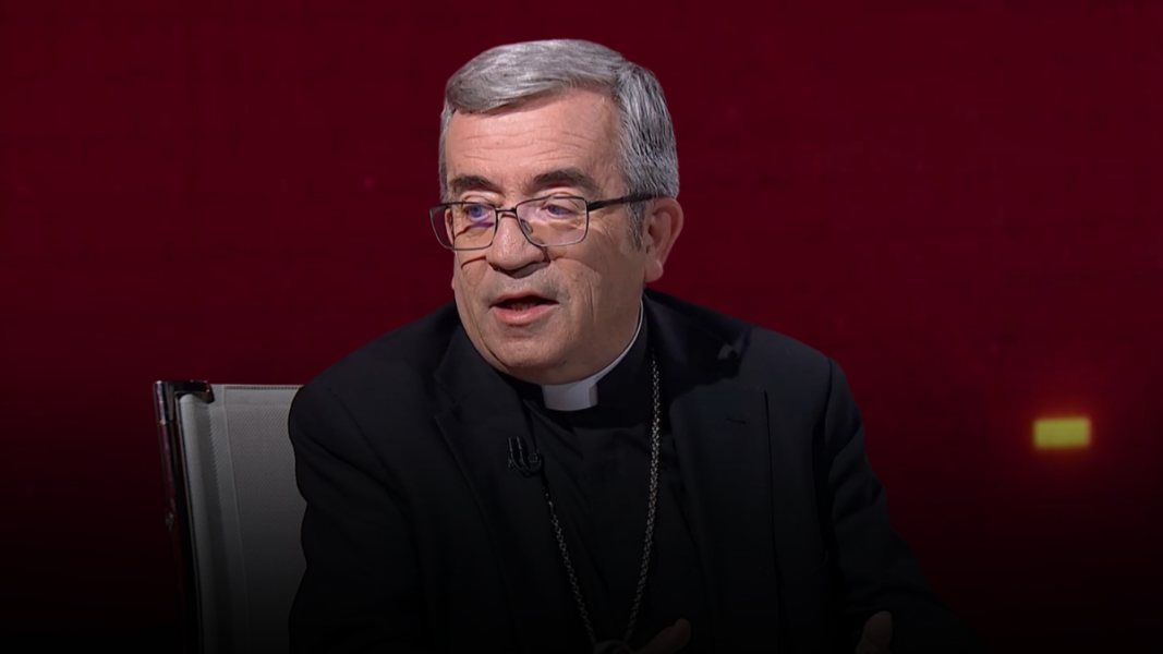 Argüello presenta la visita de León XIV a España como un impulso espiritual y defiende el enfoque de la Iglesia sobre inmigración