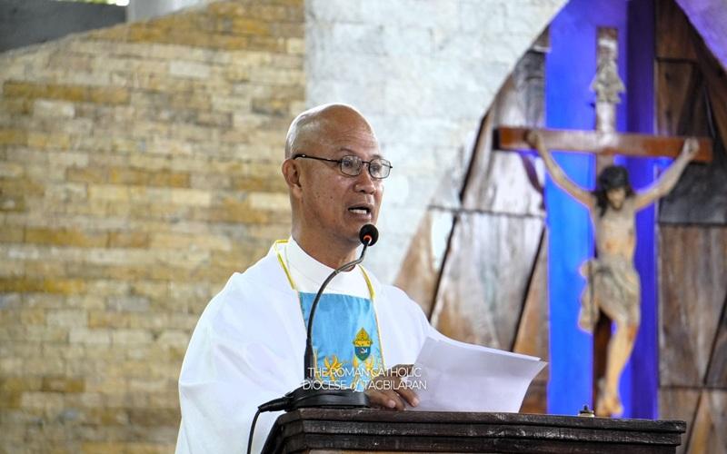 Un sacerdote filipino renuncia a ser ordenado obispo semanas antes de su consagración episcopal