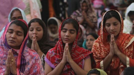La Iglesia católica alerta sobre el aumento de secuestros y conversiones forzadas de niñas cristianas en Pakistán
