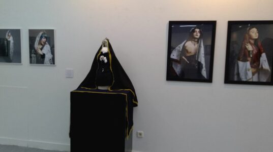 «Alonso Cano: Like a Virgin»: travestis, lencería y blasfemia subvencionada en una exposición sobre la Virgen en Guadalajara