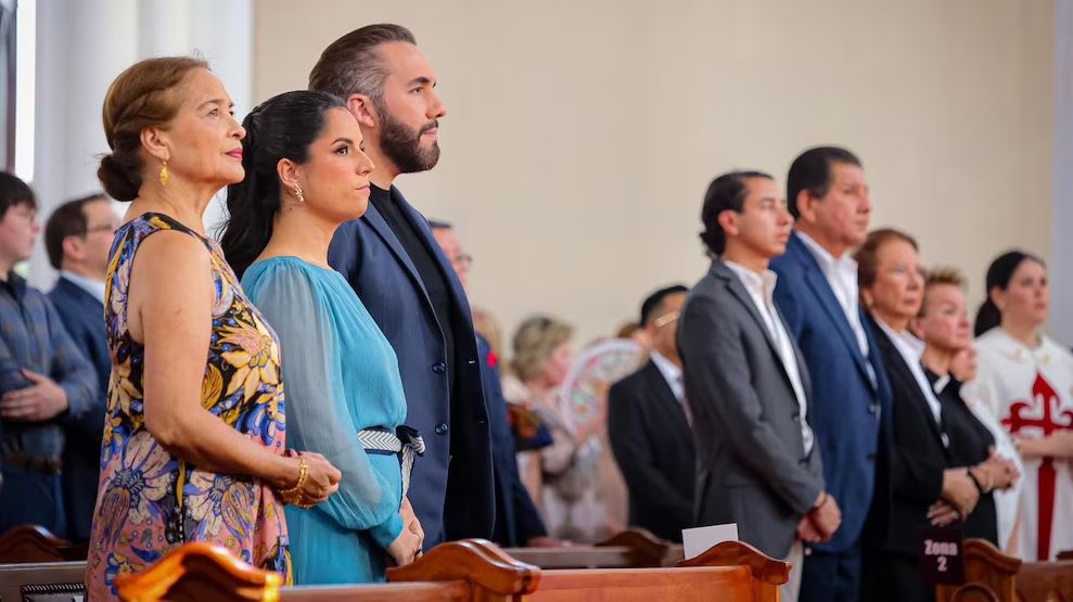 Bukele en la dedicación de la basílica de los Heraldos: «Esta nueva y hermosa casa de Dios representa un espacio de esperanza para miles de familias»