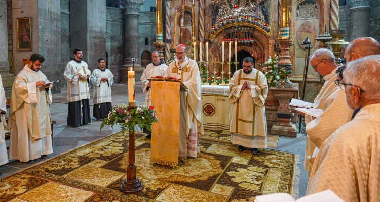 Pizzaballa da la bienvenida al nuevo delegado apostólico en Jerusalén: «Esta ciudad está llamada a ser un lugar de encuentro y diálogo»