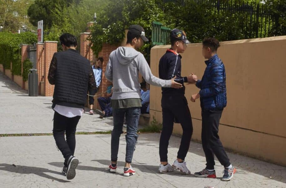 The Catholic Action of Huesca qualifies the national priority and the idea that unaccompanied minors return to their country as «indecent»