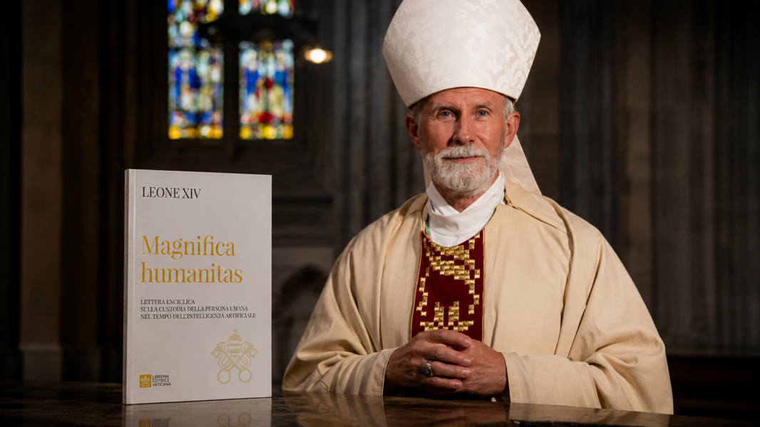 Mons. Strickland cuestiona Magnifica Humanitas por favorecer una visión “centrada en el hombre”