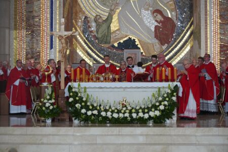 Nueve mártires salesianos son beatificados en Cracovia: «No celebramos la muerte, sino la gloria de Cristo»