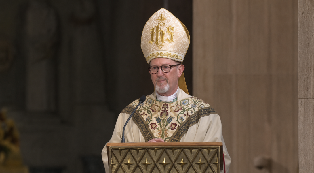 Mons Conley: «Los fieles no deberían verse obligados a acudir a una comunidad separada de Pedro para encontrar la Misa tradicional»
