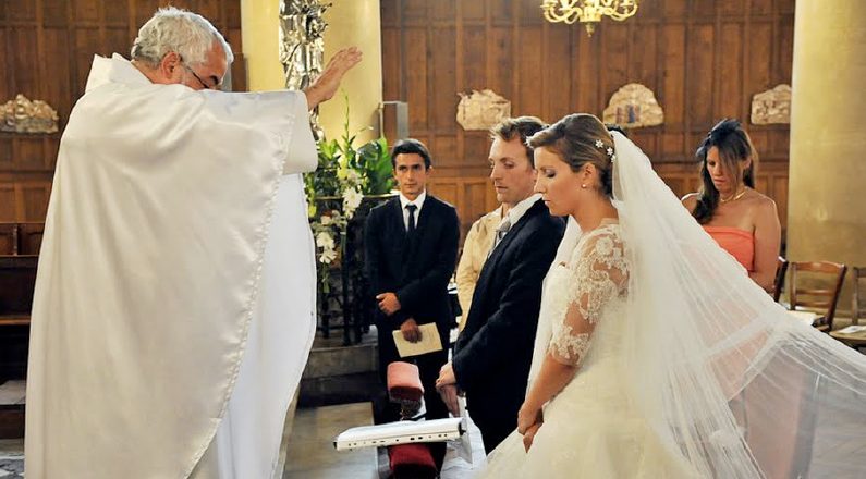Los obispos polacos defienden la definición constitucional del matrimonio ante recientes decisiones judiciales