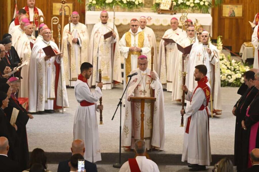 El nuevo patriarca caldeo llama a conservar la identidad cristiana oriental ante una cultura que «busca borrar las identidades»