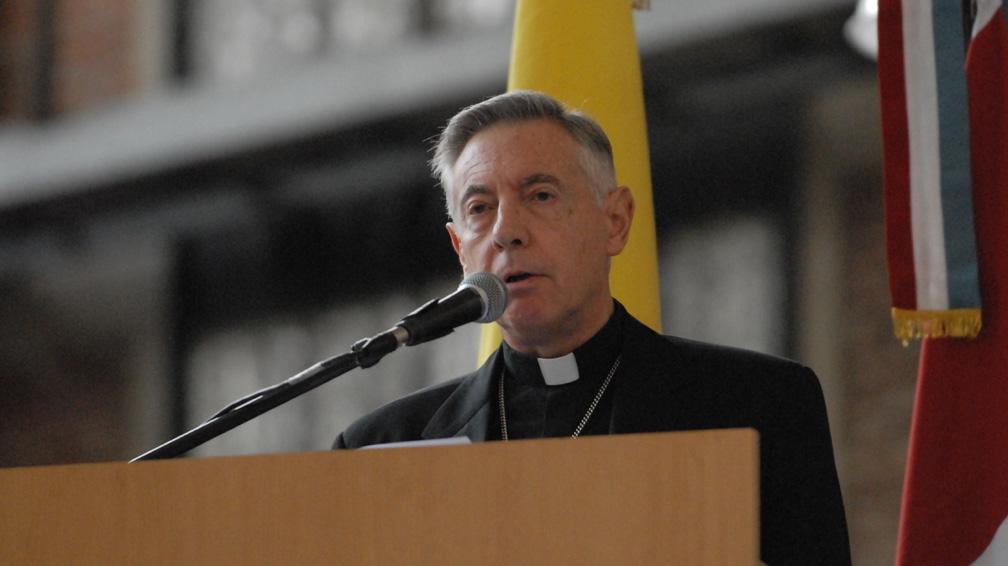 Mons. Agüer destaca el auge de la Misa tradicional entre los jóvenes y la presenta como garantía de futuro para la Iglesia