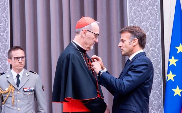 Pizzaballa recibe la Legión de Honor mientras alerta del deterioro de la situación de los cristianos en Tierra Santa