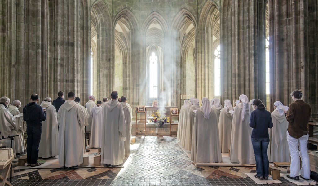 Los monjes de las Fraternidades de Jerusalén dejarán la abadía del Mont Saint-Michel en 2027 tras 25 años de presencia
