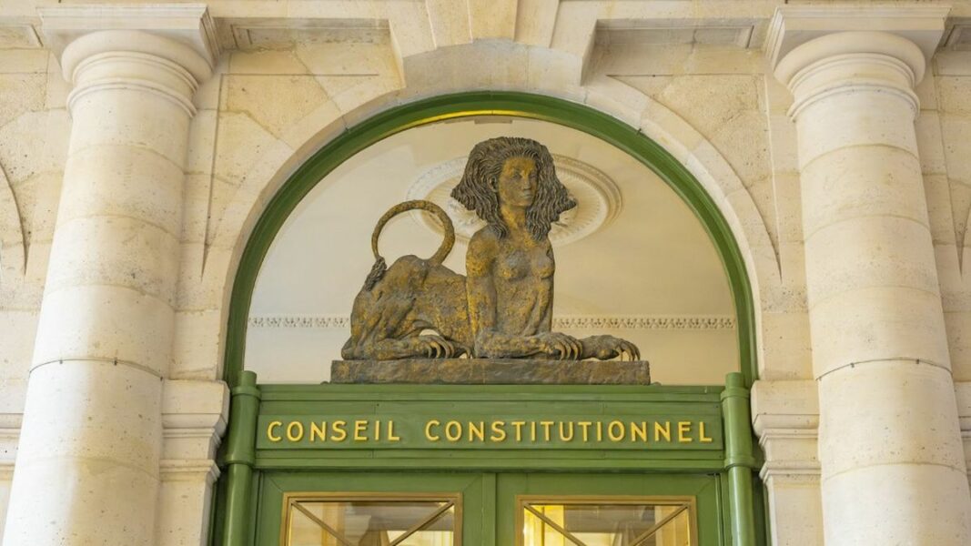 Francia cierra la puerta a un referéndum sobre la eutanasia a pocas semanas de una votación decisiva