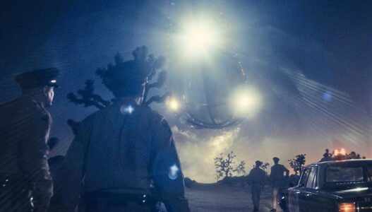TRIBUNA. La Revelación se clausuró hace dos mil años, Sr. Spielberg