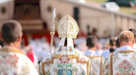 Así será la consagración de los nuevos obispos de la FSSPX según el rito tradicional