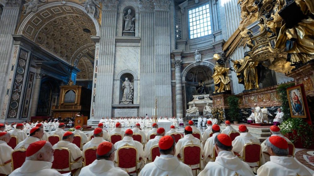 El Papa abre el consistorio con una homilía centrada en la unidad de la Iglesia y el don de la paz