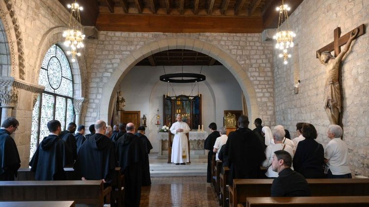 El Papa anima a los agustinos a evangelizar más allá de sus comunidades