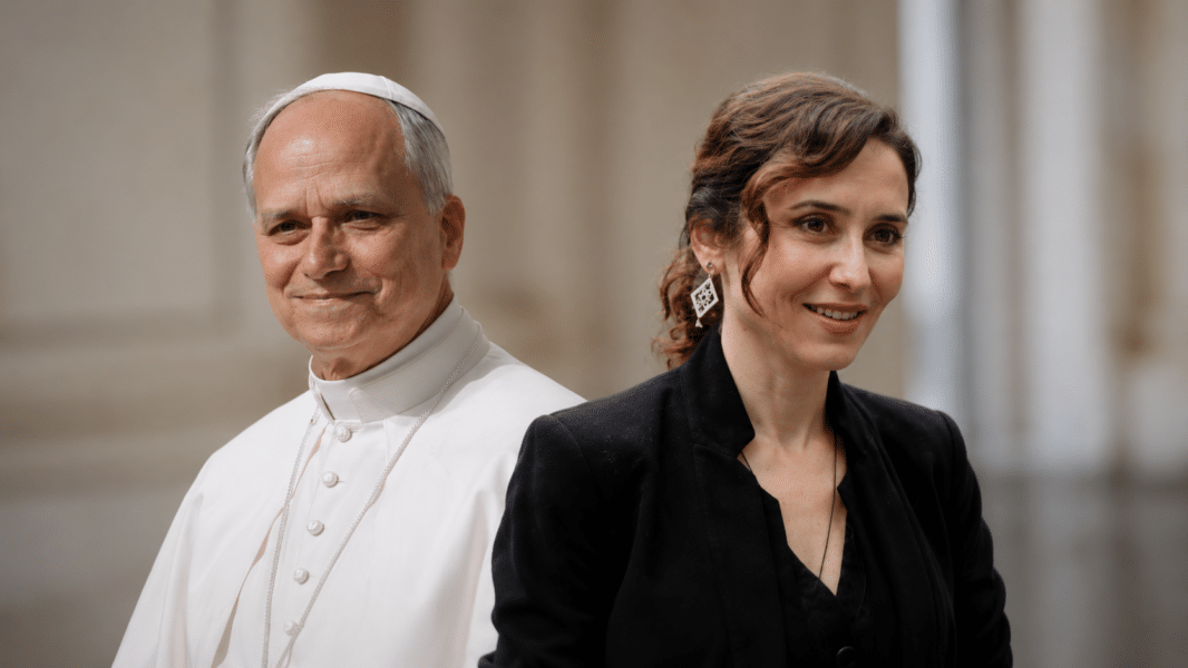 Ayuso se reúne con León XIV en el Vaticano 