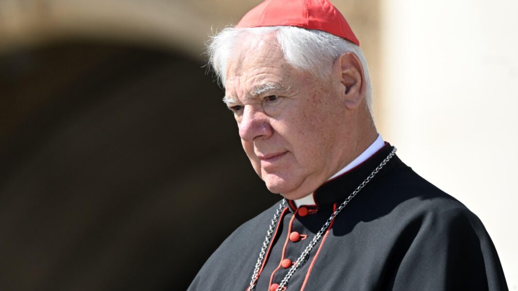 Müller contradice a Fernández y sostiene que las confesiones de la FSSPX son válidas