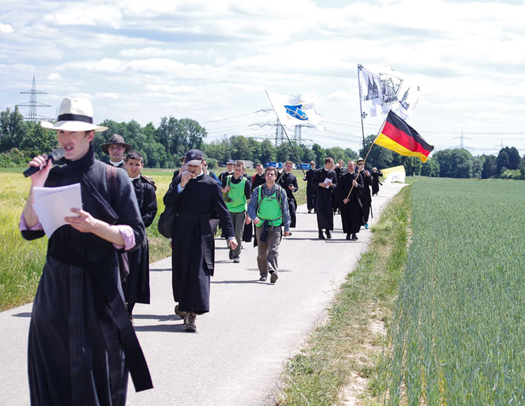 La peregrinación de la FSSP en Alemania sigue creciendo y espera un 30 % más de fieles este año