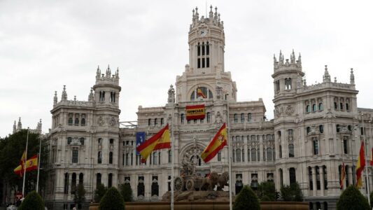 Madrid dedicará dos parques a Benedicto XVI y al papa Francisco