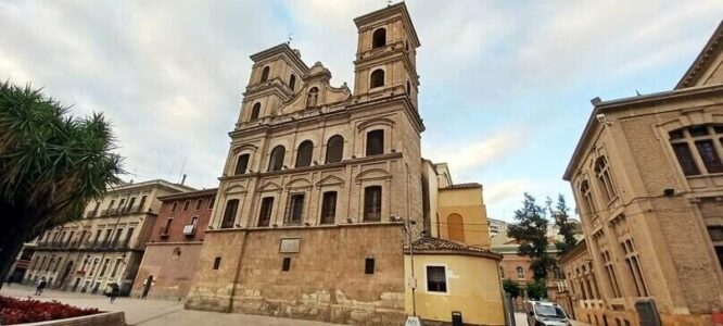 Cinco cierres en tres meses reflejan el retroceso de la Compañía de Jesús en España por la falta de vocaciones