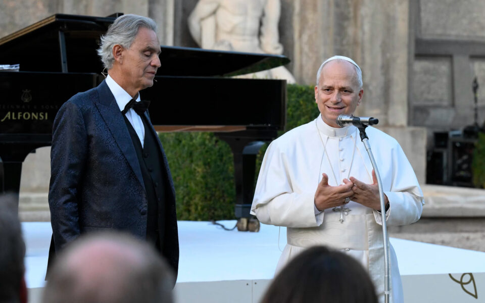 Castel Gandolfo suma otro concierto: León XIV presidirá un encuentro por la paz con Andrea Bocelli