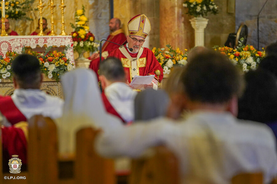 Pizzaballa ordena a diez nuevos sacerdotes en Getsemaní: «Jerusalén conoce demasiada sangre derramada; llevad la Sangre que reconcilia»