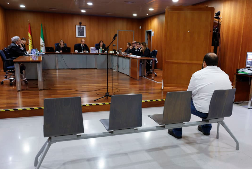 La Justicia condena a 52 años de prisión al sacerdote conocido como «padre Fran» y declara responsable civil subsidiario al Obispado de Málaga