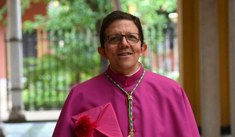Cooperadores necesarios para una invasión