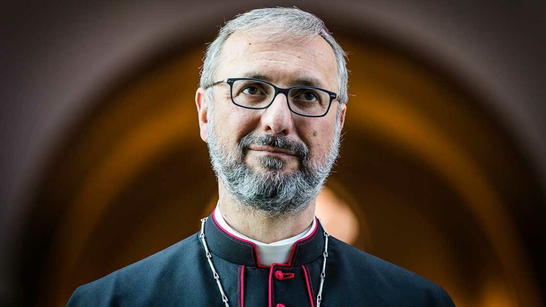 Tras el atentado islamista de Berlín, otro obispo alemán sale en defensa del Orgullo LGTB