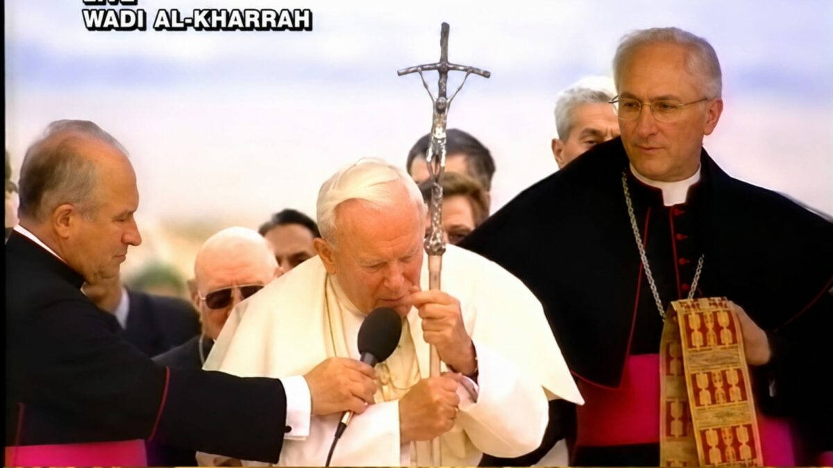 «Que San Juan Bautista proteja al islam»: el Vaticano corrige subrepticiamente 26 años después la frase que nunca dijo Juan Pablo II