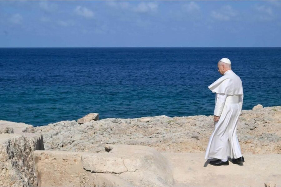 Lampedusa, trece años después: más muertos, mismas mafias y un modelo migratorio en manos de traficantes