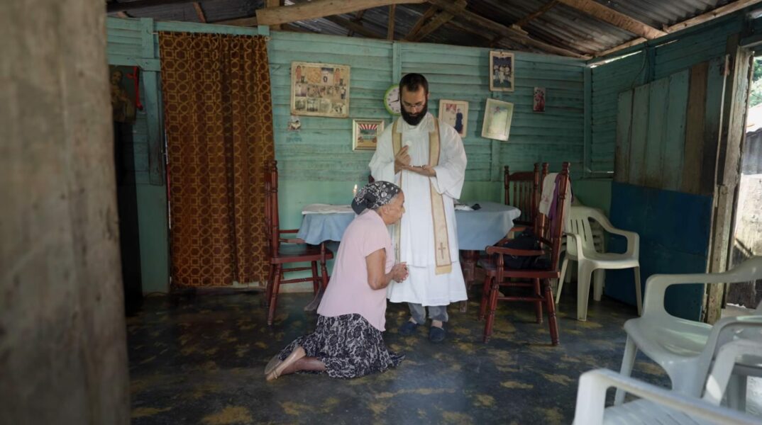 Tengan piedad y dejen a los fieles al margen