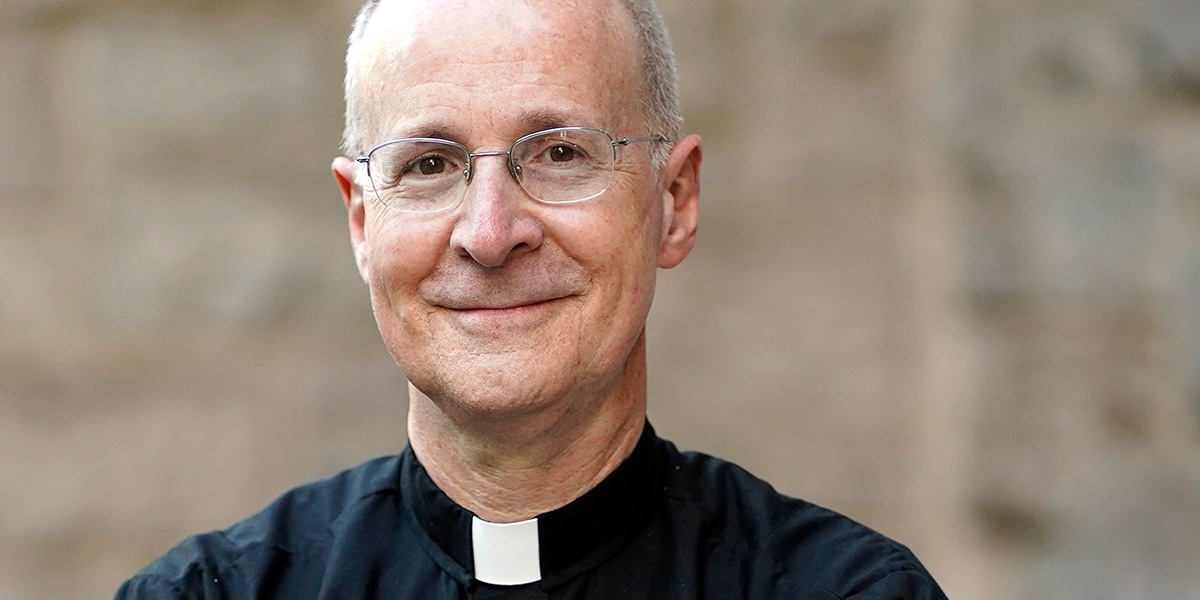 Pourquoi James Martin se trompe en défendant l’ordination de prêtres homosexuels