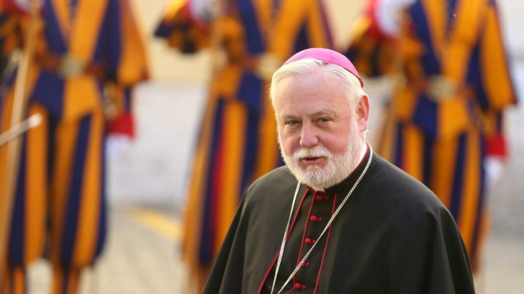 El Vaticano concreta la agenda de Gallagher en Moscú: Lavrov, el Patriarcado y un asesor de Putin